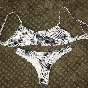 bikini (never worn!!)